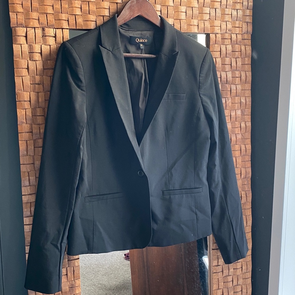 Quince Classic Black Women's Blazer